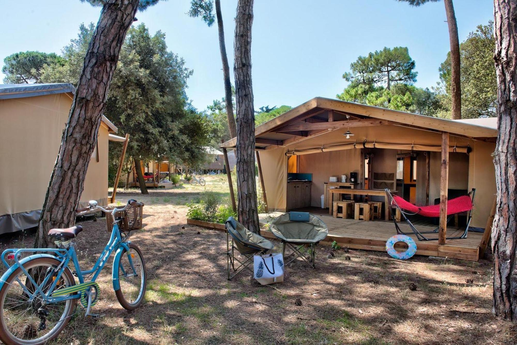 Camping Domaine Residentiel De Plein Air Bel Air La Flotte