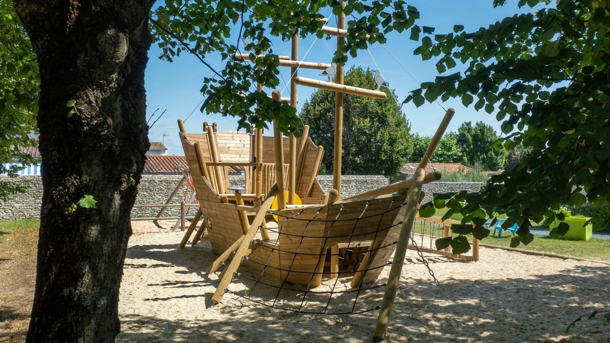 Camping Domaine Residentiel De Plein Air Bel Air *